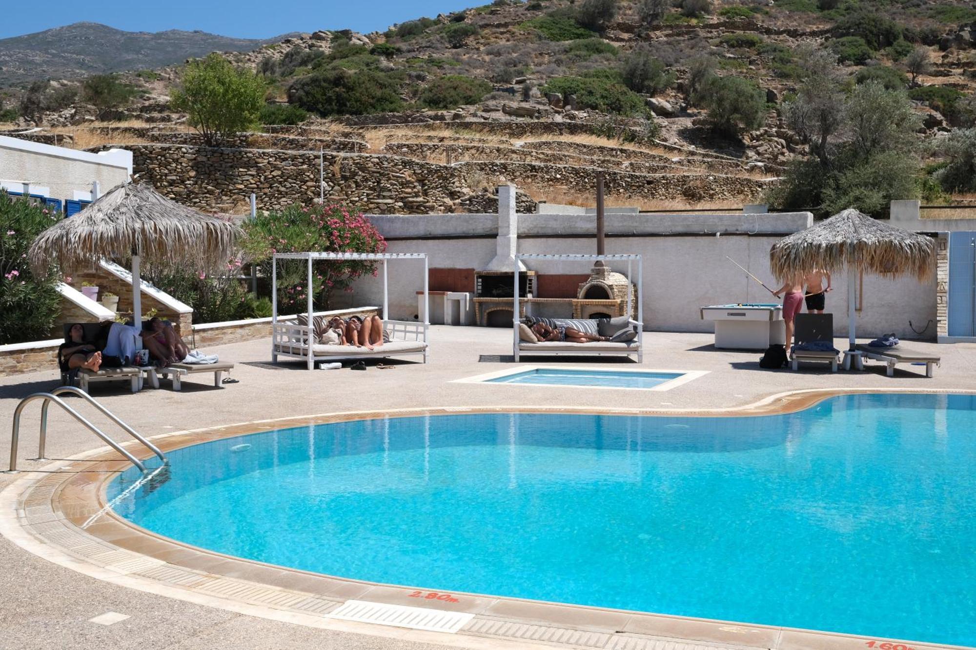 Aparthotel Paradise Mylopotas