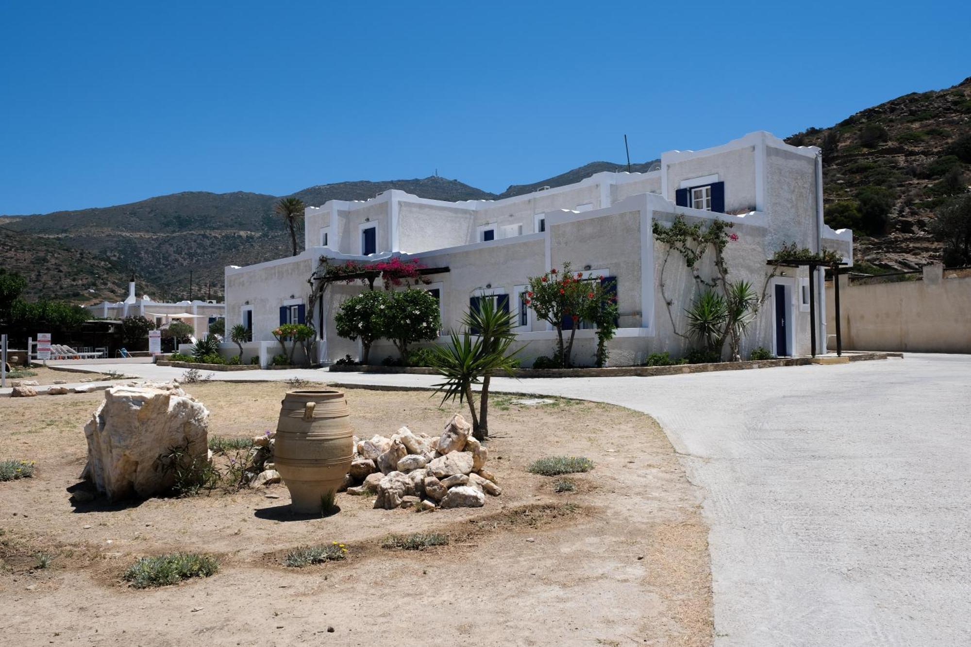 Aparthotel Paradise Mylopotas